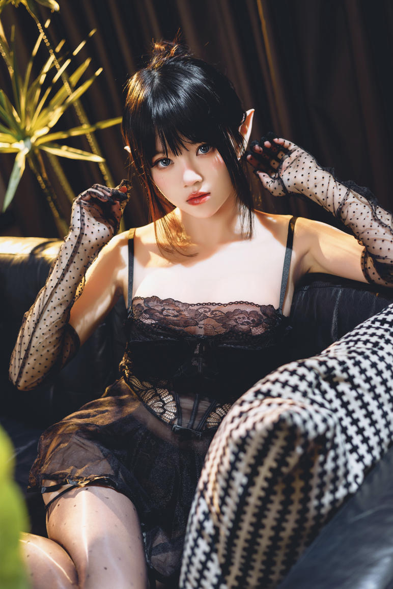 Coser@桜桃喵: 夜纱 (43 photos)582MB